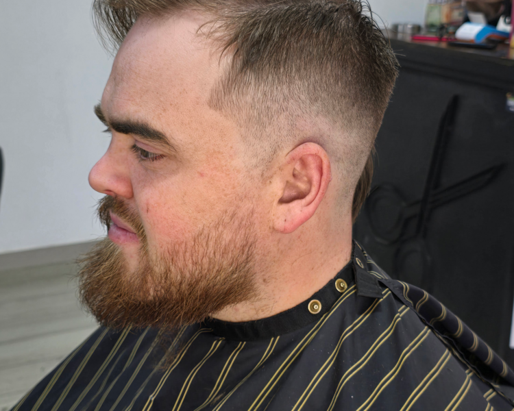 Corte de Cabello y Barba
