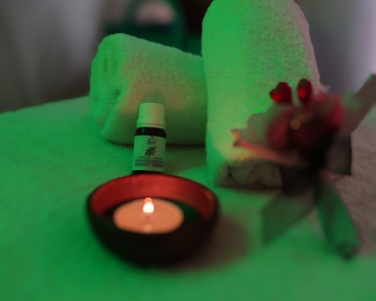 MASAJE TERMAL (Masaje Relajante + Manta Térmica)