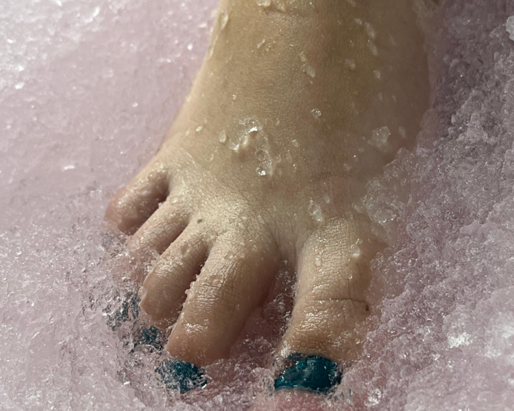 Pedicure Semipermanente + Jelly SPA