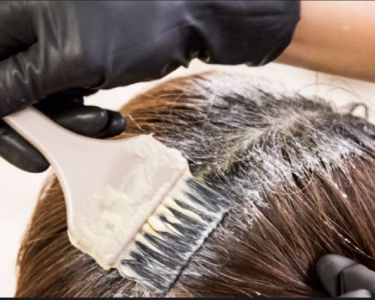 Baño de color + Esfumado de Canas (semipermanente)