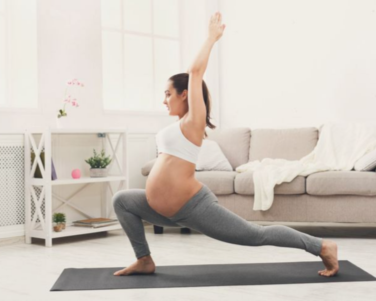 YOGA GESTACIONAL PERSONALIZADO (4 CLASES AL MES)