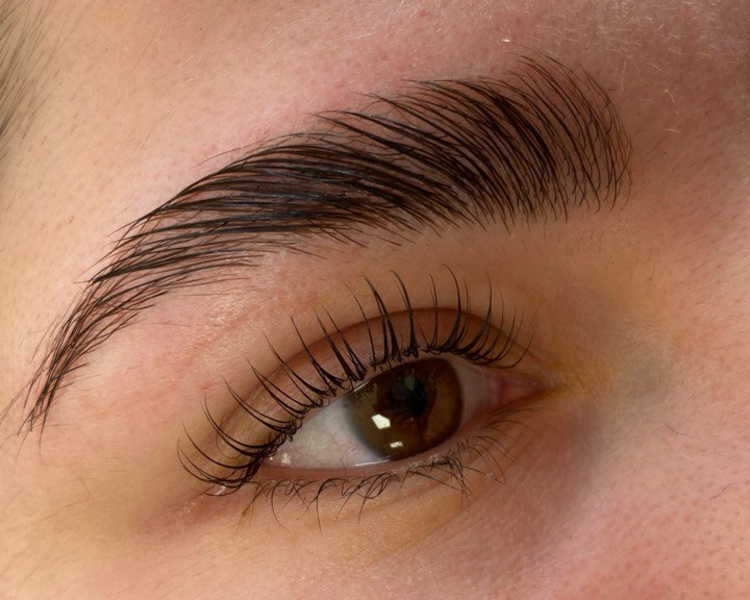 Brow lamination (laminacion de cejas)