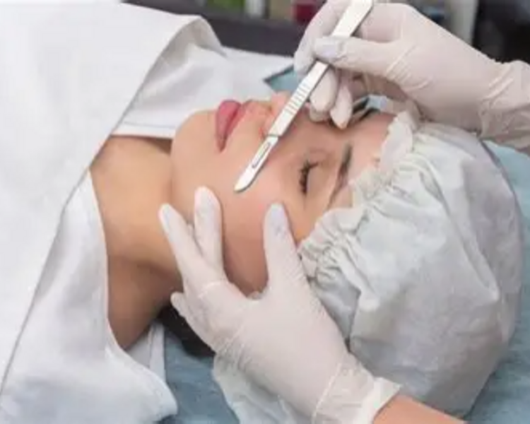 Dermaplaning