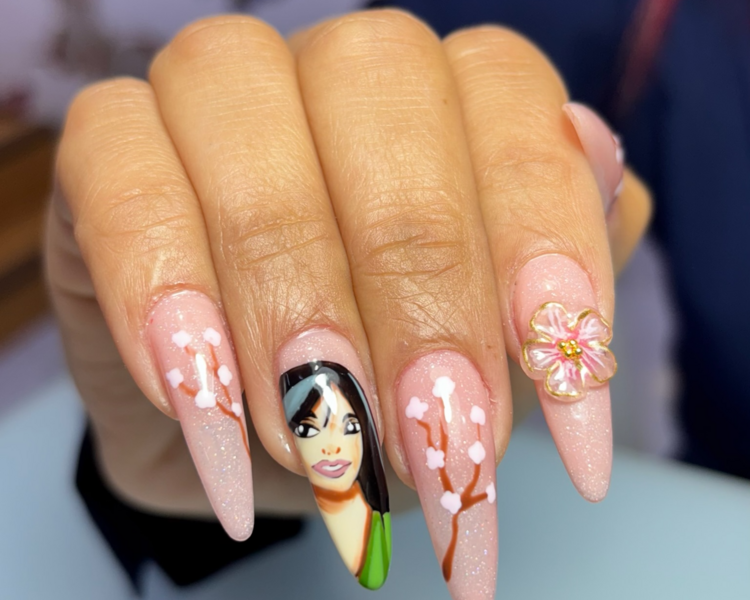 REPARACION DE UÑA ACRILICA