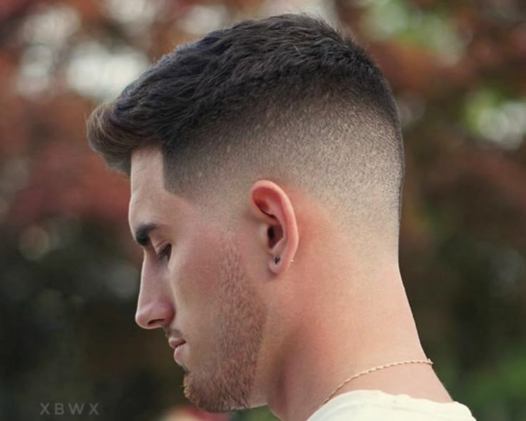 CORTE CON DEGRADADO (SOLO MAQUINA Y TIJERAS - SIN NAVAJA O SHAVER) SERVICIO EXPRÉS 