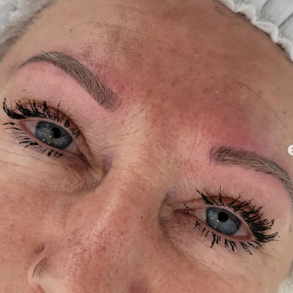 Micropigmentacion/microblading de cejas 