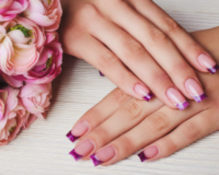Manicura con Gel y Francés