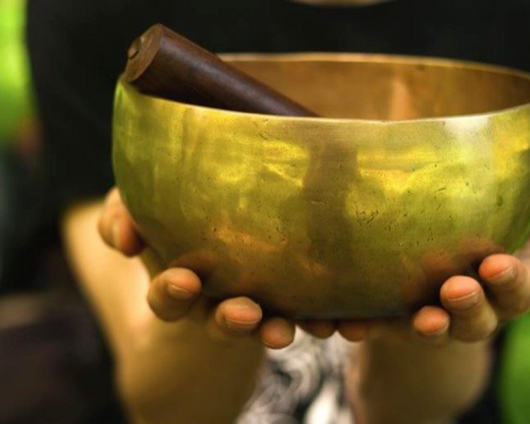 CON DESCUENTO  ̶2̶0̶.̶0̶0̶0̶  Sesión individual de armonización con cuencos tibetanos