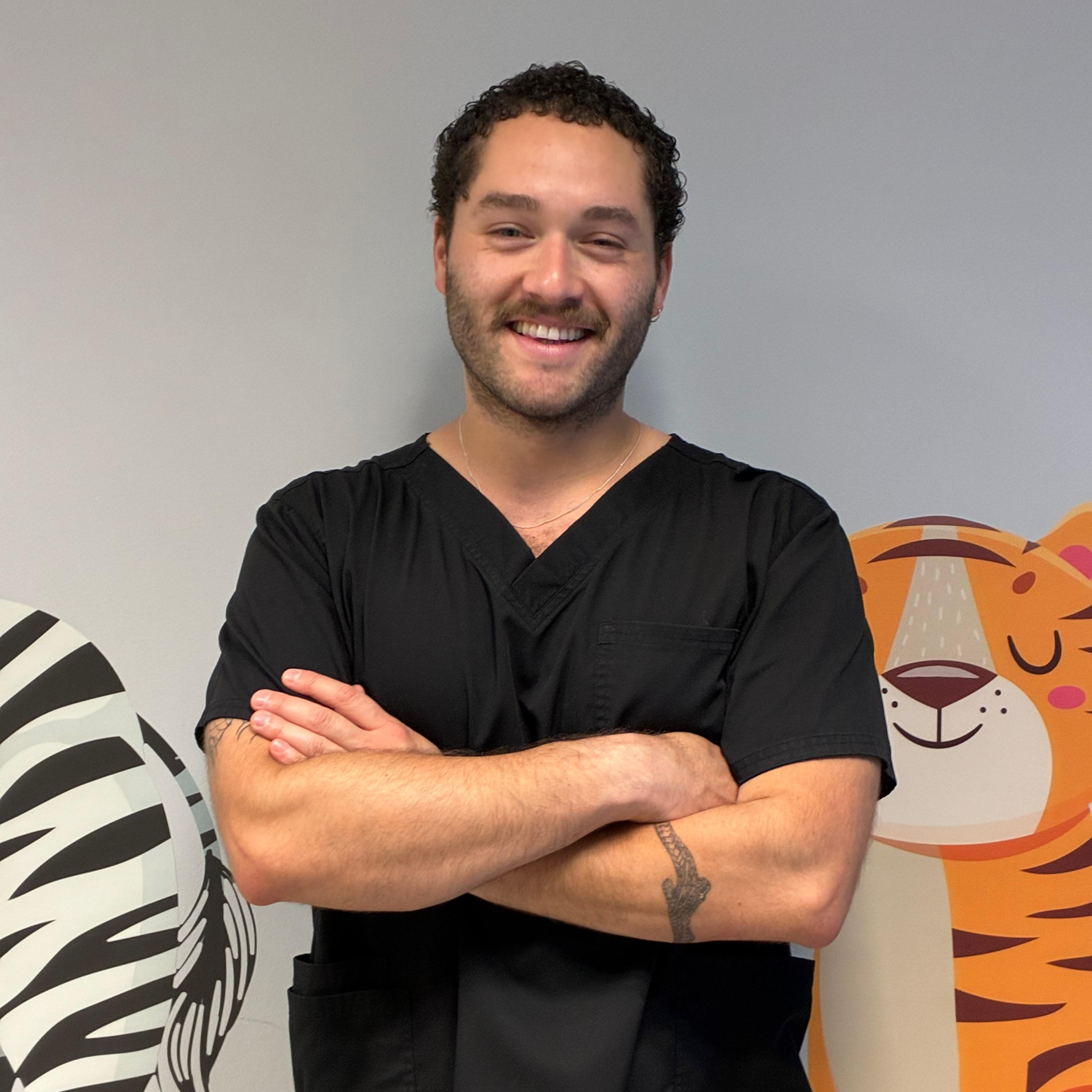 Dr. Nicolás Sobarzo