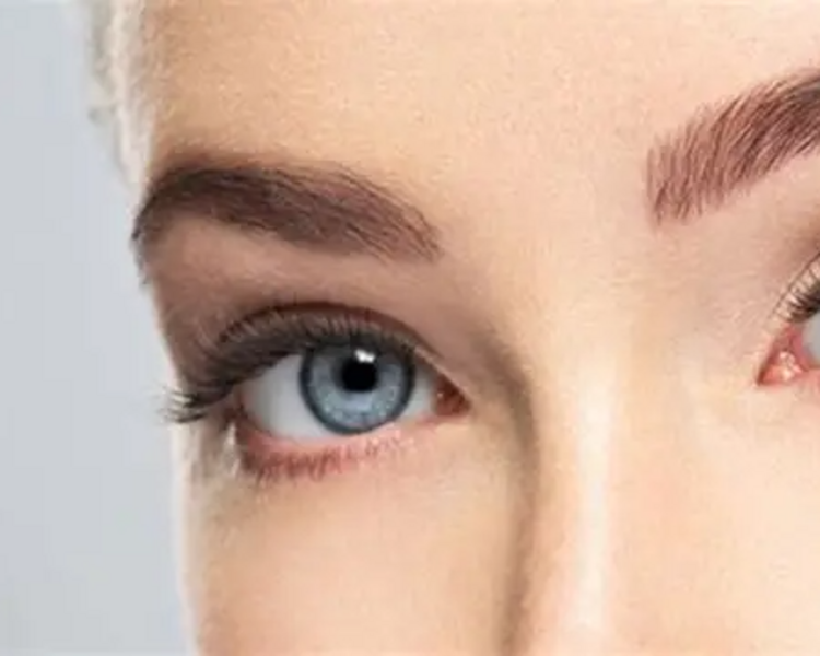 Laminado de cejas /botox