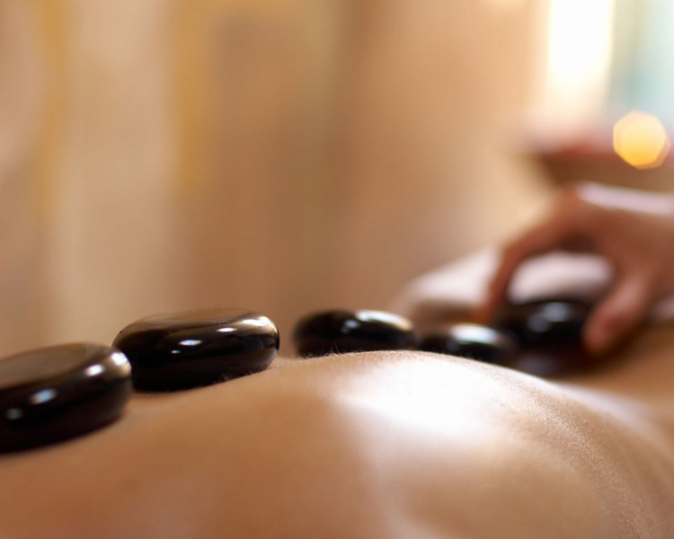 Masaje Piedras Calientes