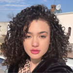 Leticia Antunes photo