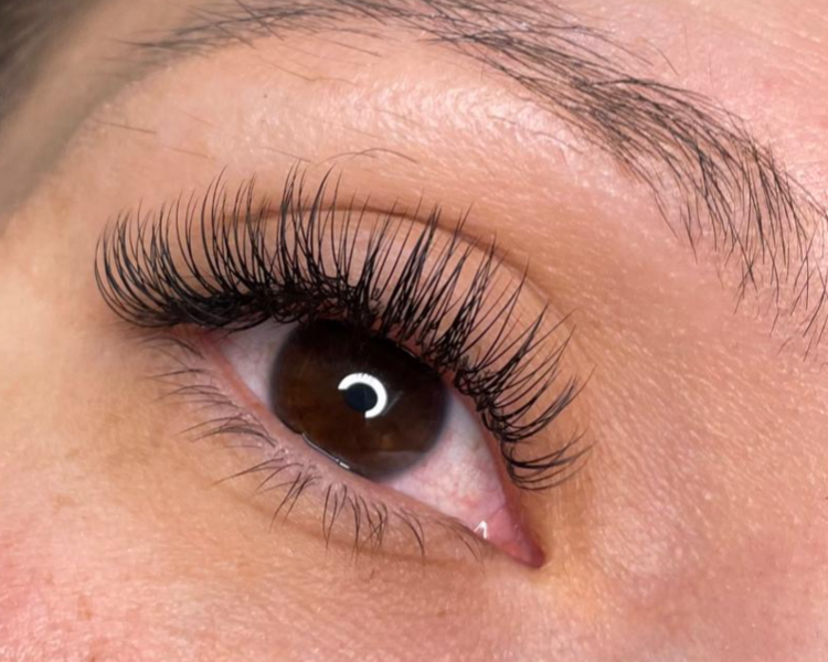 EXTENSIONES DE PESTAÑAS