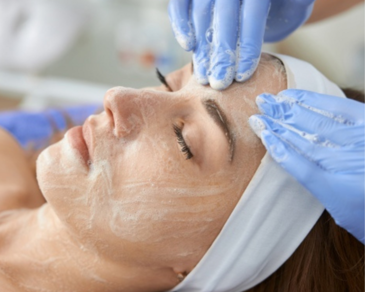 💃🏻 Tratamiento Facial Sweet 15 y Graduaciónes