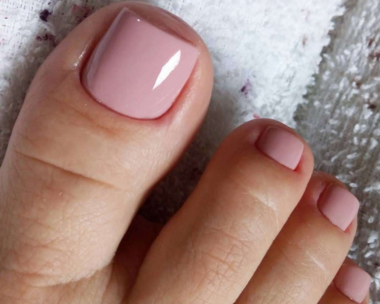 Spa + Esmaltado tradicional pies