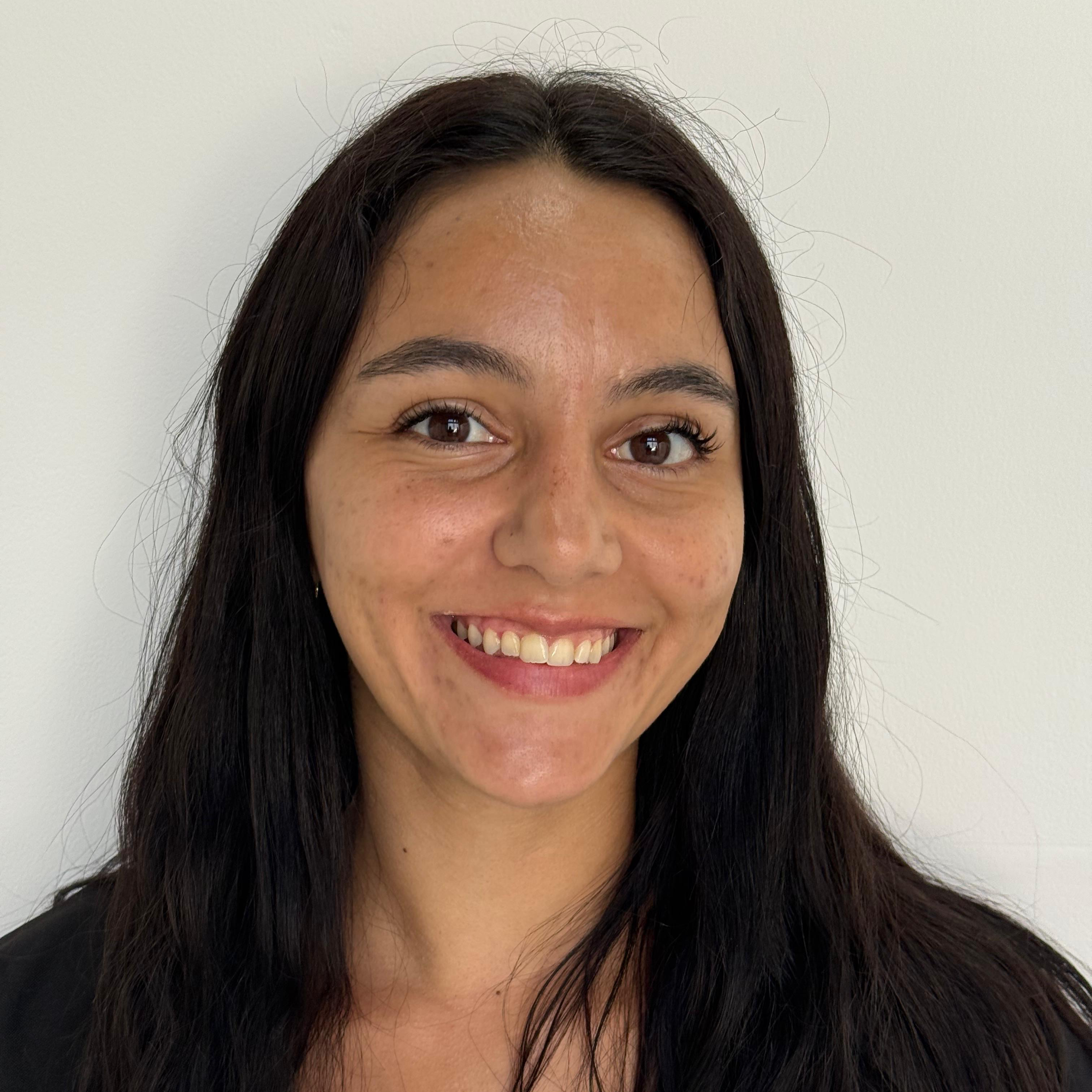 Brisa Vigil Giancarelli - Manicurista