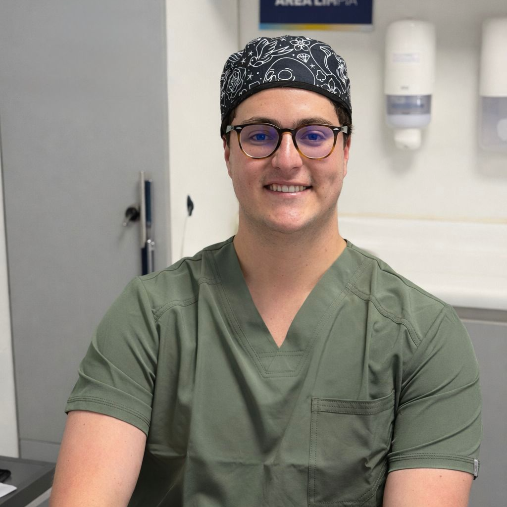 Odontólogo Matías Pacheco