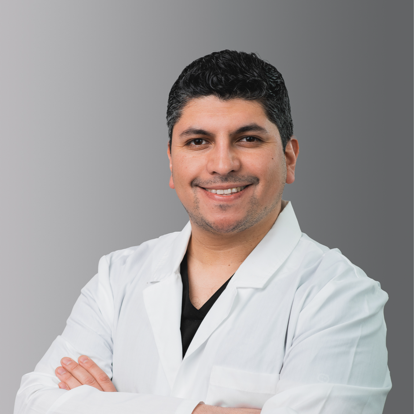 Dr. Alexis Vera Becerra