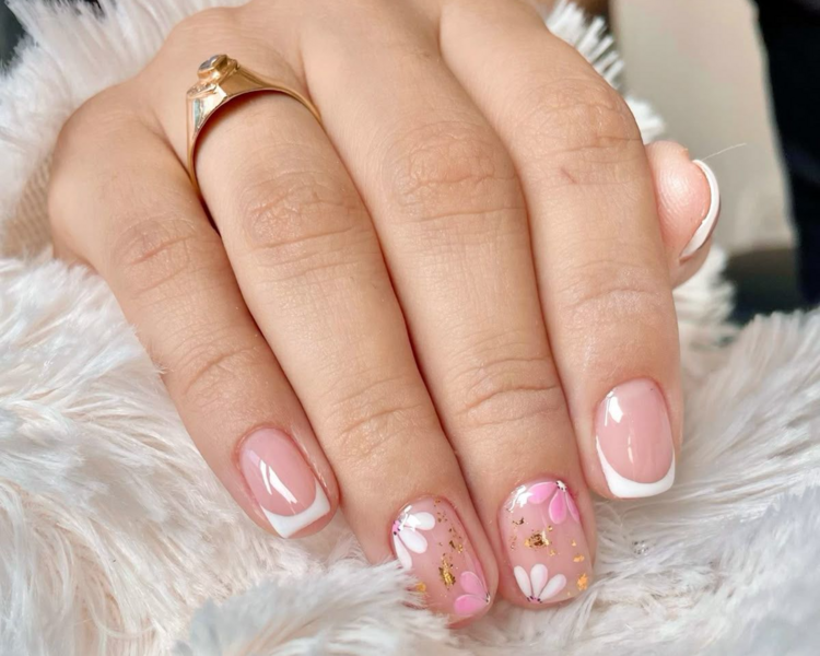 Promo 3 - Esmaltado Semi en manos y de regalo 🎁 esmaltado semi en pies💅