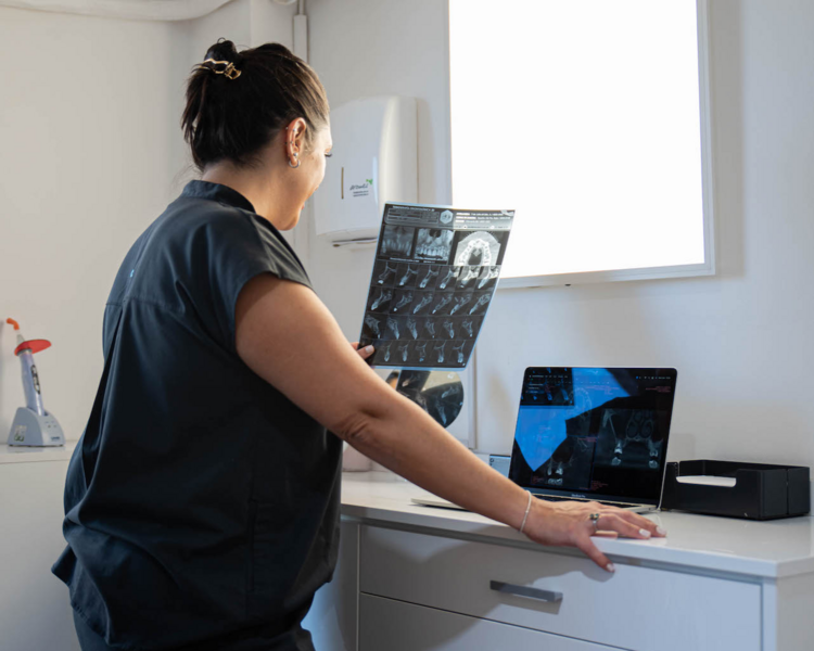 Evaluación para implantes 