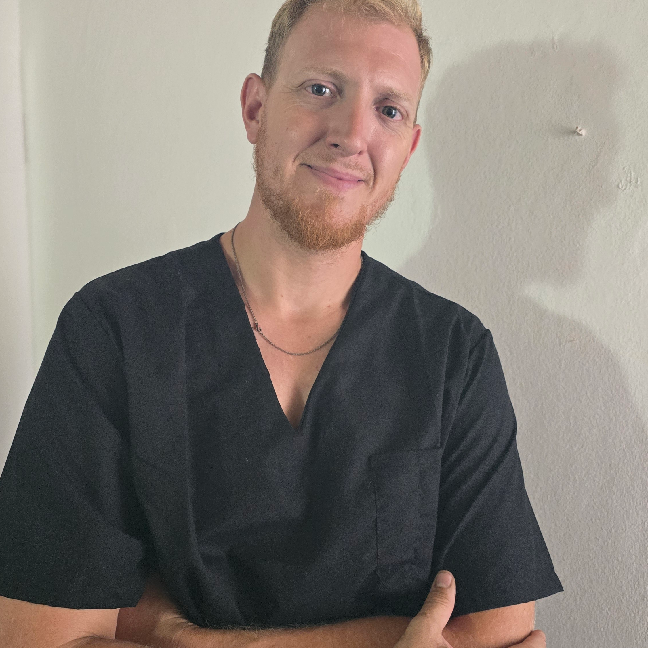 Miguel Guler Masajista