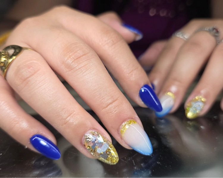 Uñas pequeñas con diseño básico (Esculturales)