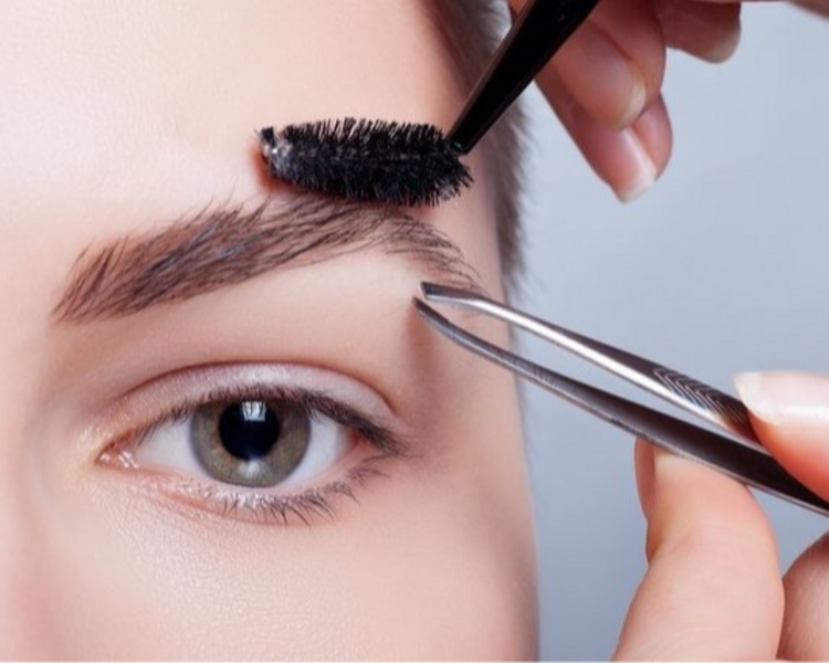 Tratamiento Facial Integral + Perfilado de cejas 