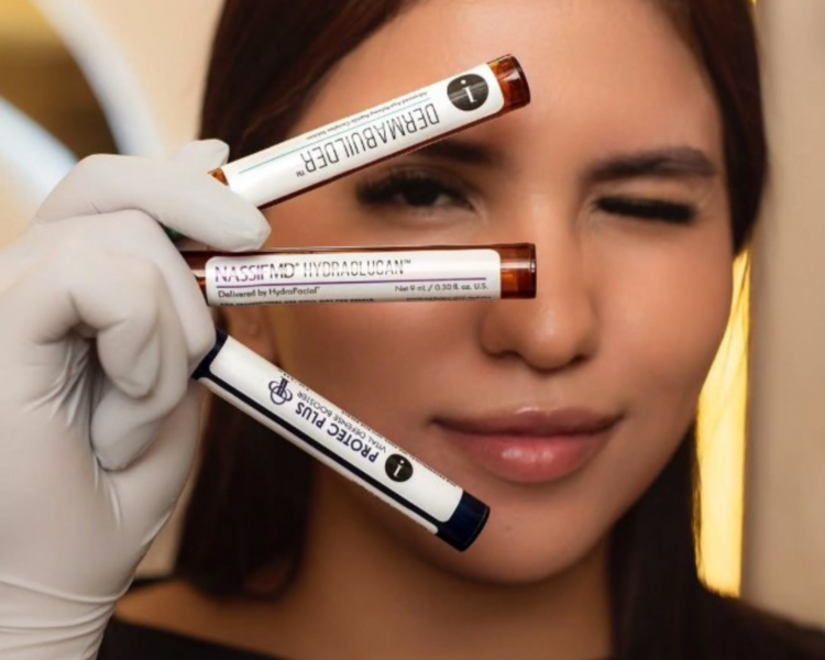 Hydrafacial Platinum BRITENOL Cara y Cuello 