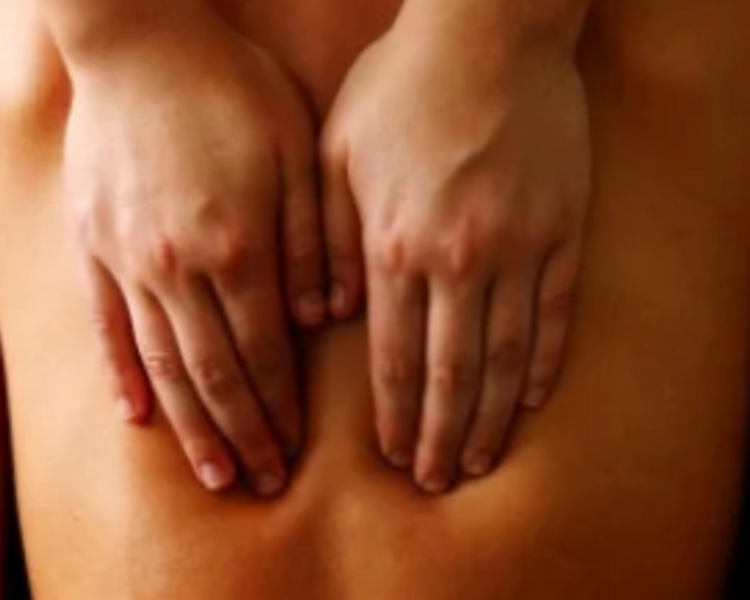 Masaje Relajante con Aromaterapia Intuitiva 