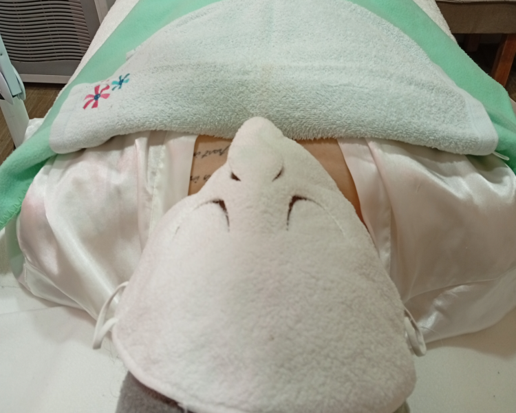 Limpieza facial profunda + peeling