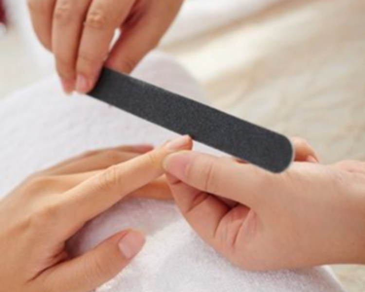 Manicure tradicional