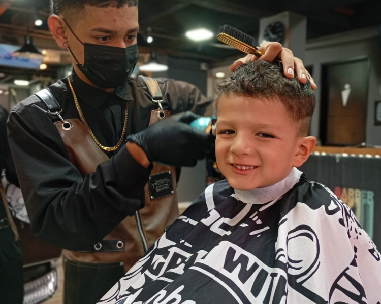 CORTE PARA NIÑO (Menores de 8 años)