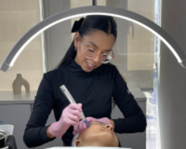 ✨ Lifting & Glow Infusion - Cóctel Facial  