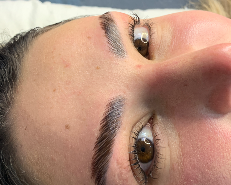 Perfilado + lifting + laminado + henna