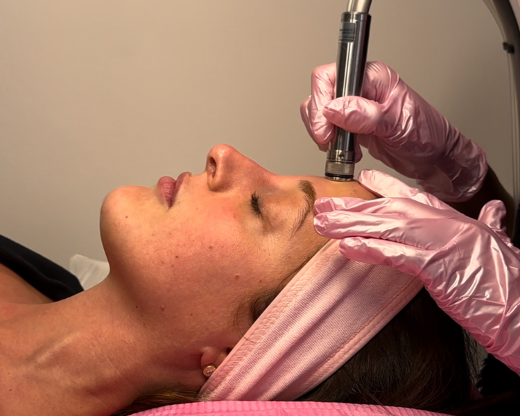 Primera Consulta Facial + tratamiento