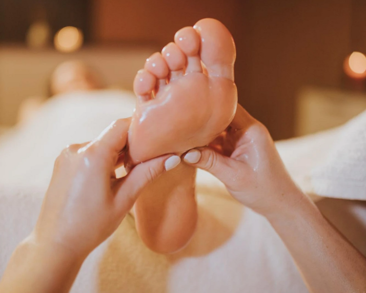 Reflexología de manos y pies