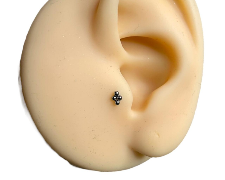 Labret 4 bolitas (178)