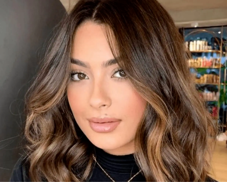 Morena Iluminada (Sin decoloración) 