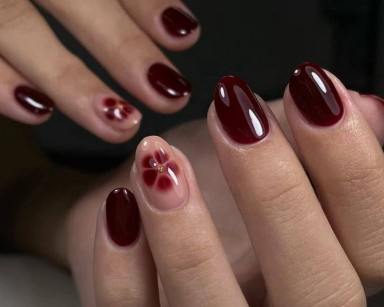 Esmaltado semipermanente + diseño simple 