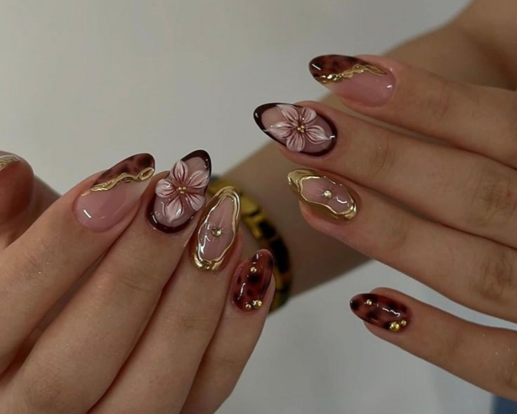 Capping en acrilico + mega nail art 