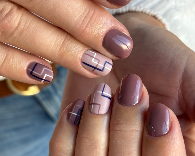 Capping NAIL ART SIMPLE