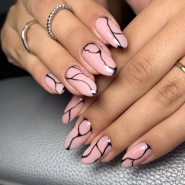 Esmaltado semi + refuerzo en gel + full nail art