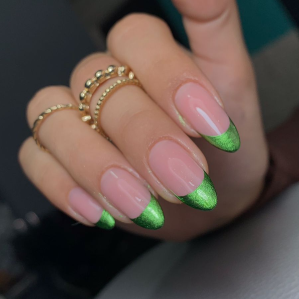 Esmaltado semi + refuerzo en gel + full nail art