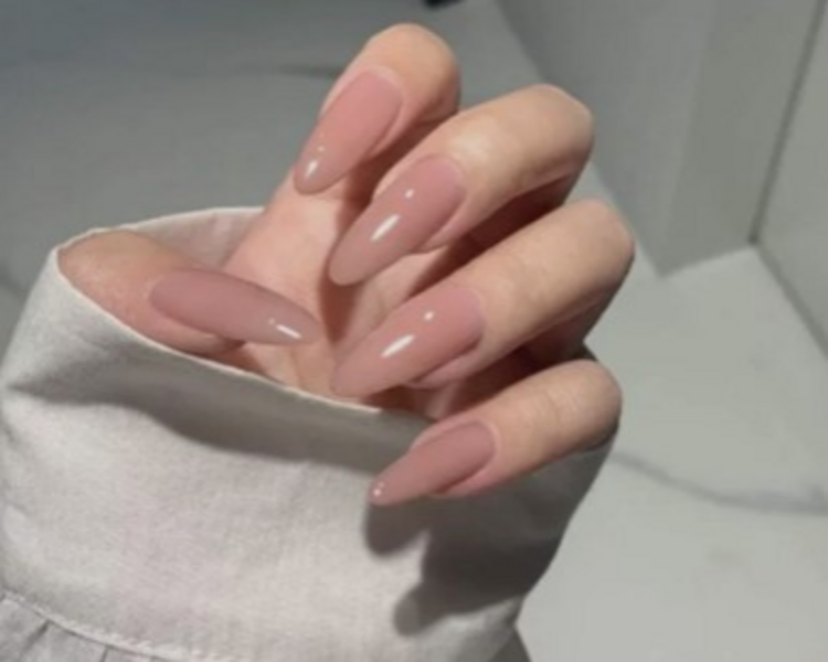 MANTENIMIENTO UÑAS TIP ALMOND LARGA 