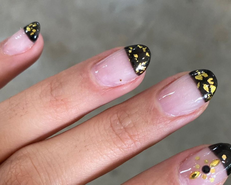 Decoración ESTAMPADO, TATOO, ACCESORIOS y/o ACENTOS