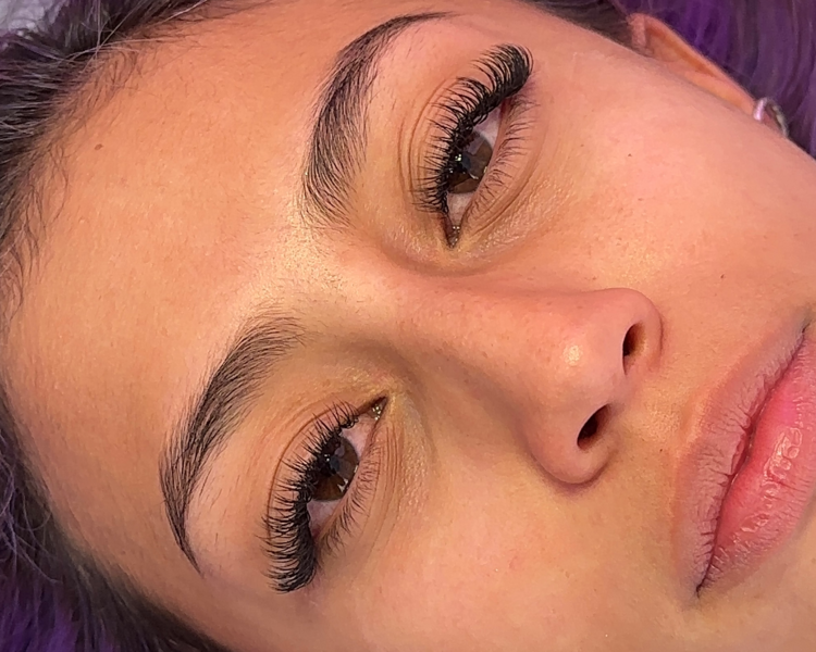 Pestañas set clásicas (natural o pestañina)