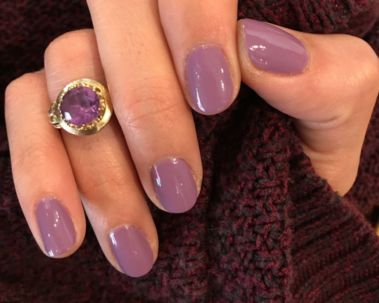 Gel Básico MANOS,* SIN MANICURE NI DECORACIÓN*  Incluye retiro si el gel se aplicó en Kiki nail bar.