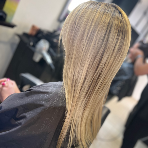 Brushing (L) 🙋🏼‍♀️