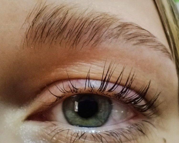Lash lifting+ laminado de cejas