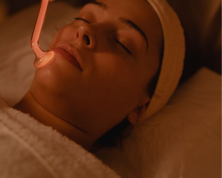 Limpieza facial profunda 